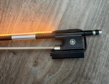 Load image into Gallery viewer, IllumeBow LED 3/4 Violin Bow