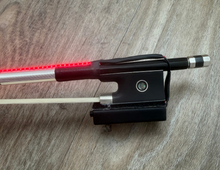 Load image into Gallery viewer, IllumeBow LED 3/4 Violin Bow
