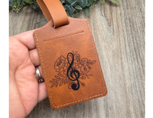 Load image into Gallery viewer, Floral Clef Baggage Tag
