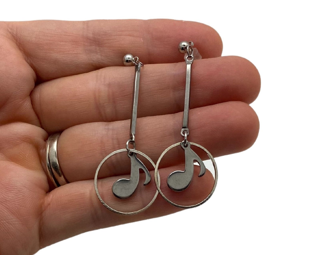 Dangle Drop Eighth Note Circle Earrings